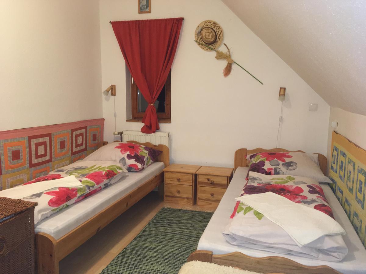Bakonyi Apartmanhaz Eplény Exteriér fotografie